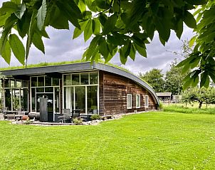 Natuurrijke omgeving van Huisje in Deil, vakantiehuis in Rivierengebied, Gelderland.