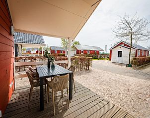 Guest house 285805 - Chalet Rivierengebied - Vakantiepark Eiland van Maurik 2