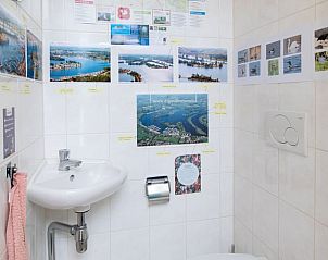 Guest house 287102 - Holiday property Rivierengebied - Huisje in Maasbommel