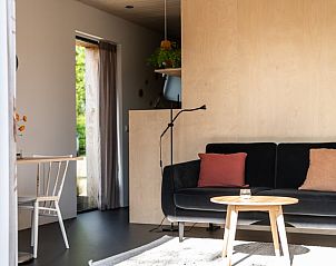 Guest house 287103 - Bed and Breakfast Rivierengebied - Huisje in Maasbommel