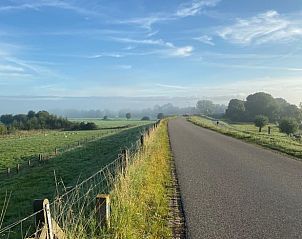 Guest house 287104 - Holiday property Rivierengebied - Huisje in Maasbommel