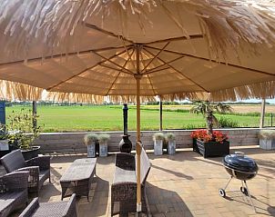 Guest house 287107 - Holiday property Rivierengebied - Huisje in Maasbommel