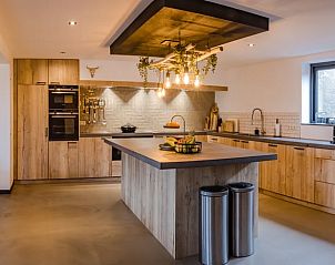 Guest house 287202 - Holiday property Rivierengebied - Vakantiehuisje in Beneden-Leeuwen