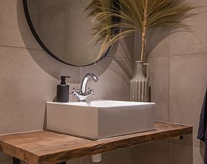 Guest house 287202 - Holiday property Rivierengebied - Vakantiehuisje in Beneden-Leeuwen