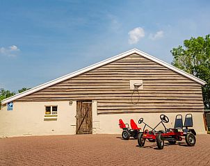 Guest house 287202 - Holiday property Rivierengebied - Vakantiehuisje in Beneden-Leeuwen