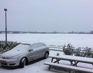 Hoofdingang van Vakantiehuisje in Toldijk, gastvrij verblijf in Rivierengebied, Gelderland.
