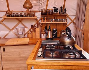 Binnenruimte van Huisje in Toldijk, vakantieaccommodatie in het Rivierengebied, met een open en lichte indeling.