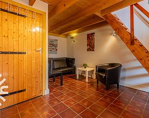 Verkeersbord nabij vakantiehuis DG1743 in Toldijk, Gelderland met lokale richtingen.