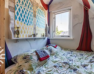 Moderne keuken in DG238 vakantiehuis Winterswijk Achterhoek met luxe apparatuur.