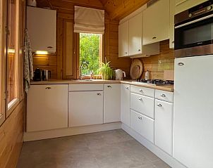 Modern kitchen in Holiday cottage in Winterswijk, fully equipped for all your cooking needs in Achterhoek, Gelderland.