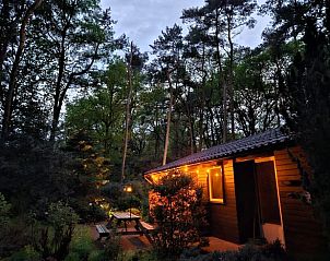 Ferienhaus in Winterswijk abends stimmungsvoll beleuchtet, Ferienhaus in der natrlichen Achterhoek, Gelderland.