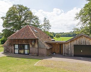 Rustieke voorgevel van Huisje in Barchem, vakantiehuis in Gelderland.