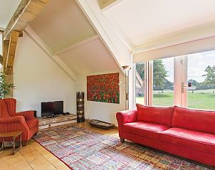 Comfortabele zithoek in Huisje in Barchem, vakantieaccommodatie in Gelderland.