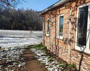 Sneeuwbedekte velden nabij Vakantiehuisje in Barchem, Achterhoek, Gelderland.