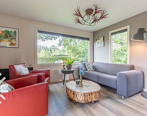 Moderne badkamer in vakantiehuis DG411 in Heelweg, Achterhoek, Gelderland.