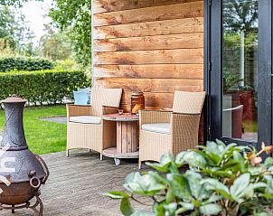 Stijlvolle regendouche in vakantiehuis DG411 in Heelweg, Achterhoek.