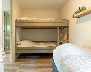 Eetkamer en keuken in vakantiehuis DG411 in Heelweg, Achterhoek, Gelderland.