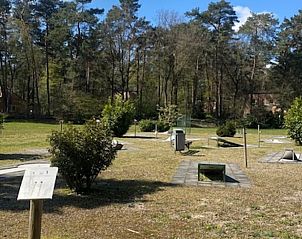 Mini-golfbaan bij Vakantiehuis in Zelhem, leuk voor recreatie in de prachtige Achterhoek, Gelderland.