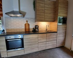 Moderne keuken in Vakantiehuisje in Zelhem, perfect voor koken in de Achterhoek, Gelderland.