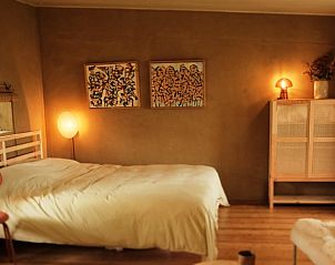 Slaapkamer in Vakantiehuisje in Laren Gld met sfeerverlichting, Laren, Achterhoek, Gelderland.