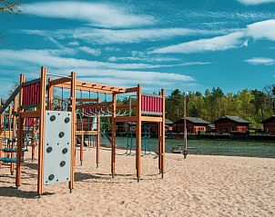 Klimtoestellen in speeltuin bij Vakantiehuis L-Pavilion 6, Lochem, Achterhoek.