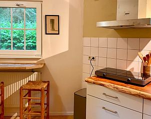 Moderne keuken in Vakantiehuis in Lochem, perfect voor koken in de rustige Achterhoek, Gelderland.
