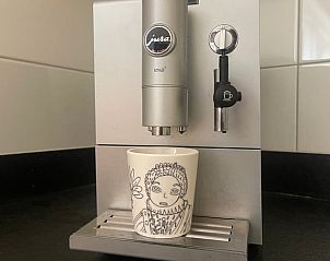 Koffiezetapparaat in Vakantiehuis in Lochem, ideaal voor koffieliefhebbers in de Achterhoek, Gelderland.