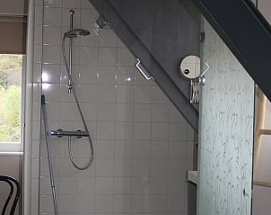 Moderne badkamer in Vakantiehuisje in Hengelo GLD, Varssel, Bronckhorst, Achterhoek, Gelderland.