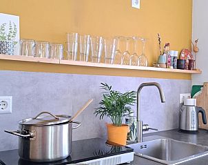 Functionele keuken in Vakantiehuisje in Haarlo, perfect voor een zorgeloos verblijf in Gelderland.