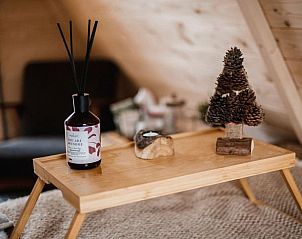 Stijlvolle binnenruimte met decoraties in Vakantiehuisje in Haarlo, Achterhoek, Gelderland.