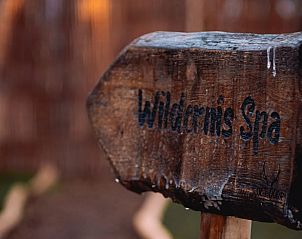 Wegwijzer naar de Wildernis Spa bij Vakantiehuisje in Haarlo, Achterhoek, Gelderland.