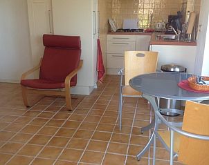 Gezellige eetruimte in Vakantiehuis in Wichmond, ideaal voor een ontspannen verblijf in de Achterhoek, Gelderland.