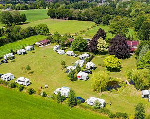 Luchtfoto van Camping de Kei, omringd door natuur in de Achterhoek, nabij Vakantiehuis in Lichtenvoorde.