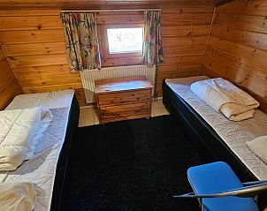 Zolderkamer met bedden in Huisje in Neede, Achterhoek, voor extra gasten.