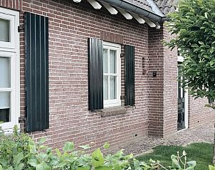 Enjoy the serene view of the green surroundings at Holiday Home in Varsselder, located in the beautiful Achterhoek region of Gelderland.