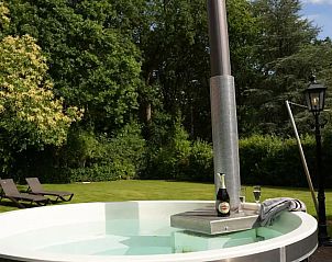 Guest house 295831 - Holiday property Achterhoek - Het Roodborstje met hottub en sauna