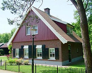 Beautiful vacation home at mooistevakantiehuis.nl in Winterswijk, Achterhoek, surrounded by green nature.