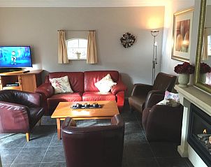 Comfortable living room in vacation home of mooistevakantiehuis.nl in Winterswijk, Achterhoek, with luxurious interior.