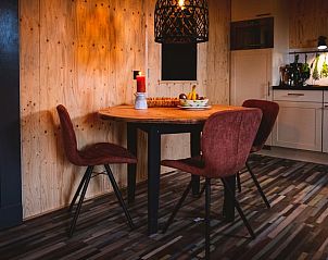 Unieke kledinghanger in Huisje in Breedenbroek Achterhoek, vakantiehuis in Gelderland.