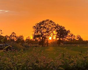 Adembenemende zonsondergang in de omgeving van Vakantiehuisje in Winterswijk Miste, Achterhoek, Gelderland.