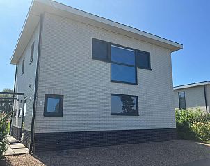 Cube Magnifique 8 vakantiehuis in Olburgen, Achterhoek met moderne architectuur en zonnige omgeving in Gelderland.