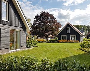 Riante tuin rondom Vakantiehuis in Almen, Achterhoek, Gelderland