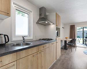 Sfeervolle slaapkamerverlichting in De Vlinderhoeve 2C, Kring van Dorth, Achterhoek.