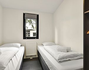 Keuken met moderne apparatuur in De Vlinderhoeve, vakantiehuis in Kring van Dorth, Achterhoek.