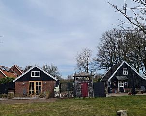 Buitenkant van Vakantiehuis in Winterswijk Corle, een charmante vakantiewoning in de groene Achterhoek.