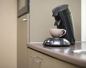 Tweede slaapkamer met eenpersoonsbedden in Heideheuvel bungalow, Beekbergen, Veluwe.