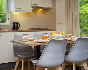 Volledig uitgeruste keuken in Heideheuvel vakantiehuis, Veluwe.