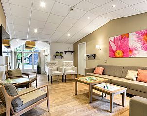 Moderne douche in badkamer van Heideheuvel vakantiehuis, Beekbergen, Veluwe.