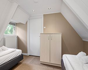 Ruim terras met zitgelegenheid in Heideheuvel bungalow 4L1, Beekbergen, Veluwe.