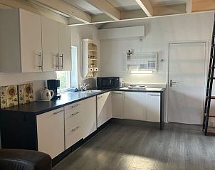 Moderne keuken in Huisje in Ede, vakantieverblijf in de Veluwe, Gelderland.